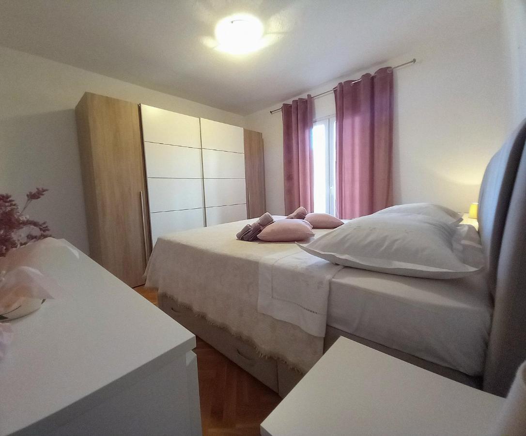 Apartman P&M Makarska Eksteriør billede